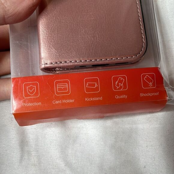 Bocasal IPhone 12 Rose Gold Wristlet Case. - Picture 2 of 12